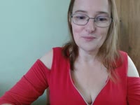 Hey, tja wat moet je hier neerzetten haha. Ik ben Sabina 43 jaar en ben op zoek naar wat plezier, spanning en avontuur.  Dit kan je zo breed zien als je zelf wil haha. Ik hoop iemand te leren kennen die gezellig spontaan en ondeugend kan zijn. Zie je jezelf hierin of heb je gewoon zin in (ont-) spanning zonder verplichtingen dan weet je me te vinden ;)   Liefs Sabina     (Vaak online tussen 19.30-23 uur)