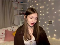 Hi, I’m Amelia, 18. I’m into late-night walks, good music, and coffee that tastes like comfort. I love deep talks, spontaneous ideas, and charming smiles - maybe yours