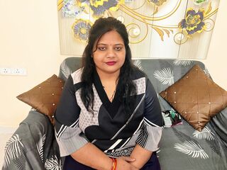 cam girl playing with dildo AlisCurve