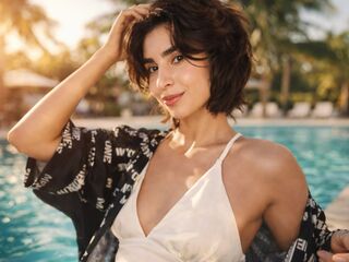 topless AyeshaDavich