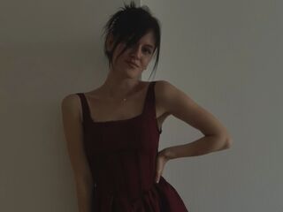 beautiful camgirl DiedreNiquette