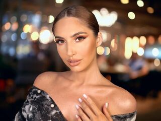 live free chat EllieSin