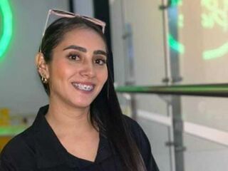 hot strip tease webcam EscarlethSwith