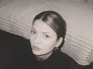 sexy camgirl picture GenaBaillargeon