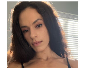 live webcam model Honeybrooke