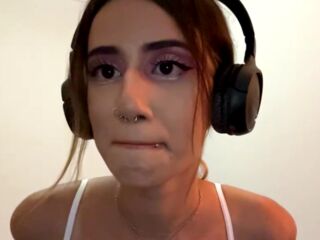 chat room picture JulySapphire
