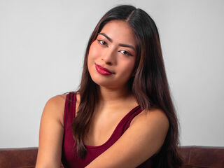 beautiful girl webcam LeiaHoney