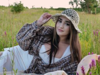 camslut webcam video LindeWhite
