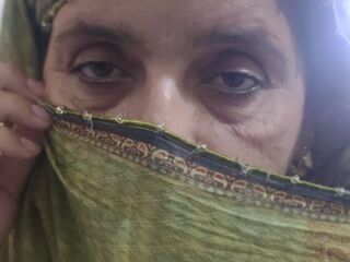 extrreme webcam picture MahiKimi