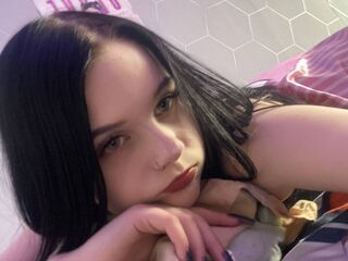 naked camgirl masturbating with vibrator MaishaHanawalt