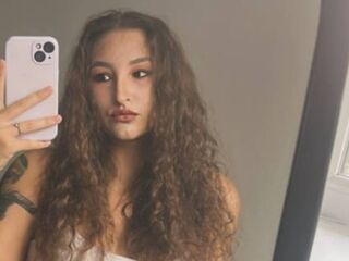 webcamgirl video chat NicholMikrot