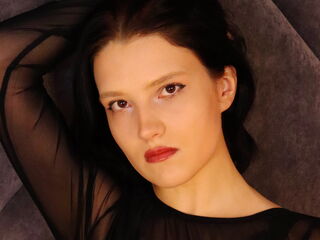 hot strip tease show RowenBenson