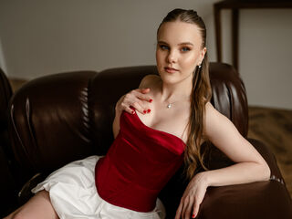 free nude live show LiliLohan