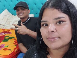 webcamgirl giving blowjob DaniMarina