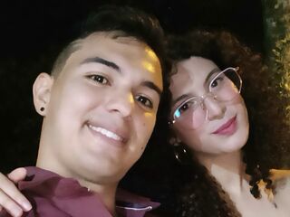 hot couple live sex cam DylanAndAlly