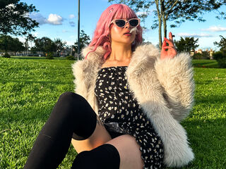 leather fetish girl chatroom SaskiaVellour