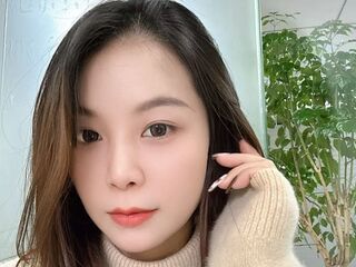 camslut fingering shaved pussy AhJing