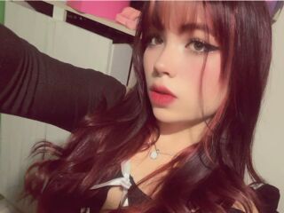 topless webcam girl AlinaRicci