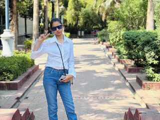 webcamstripper AmairaSingh