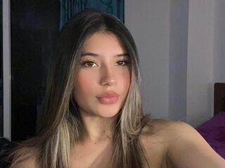 naked cam girl masturbating AmberEvelin