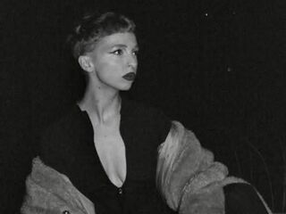 fingering cam whore AniKali