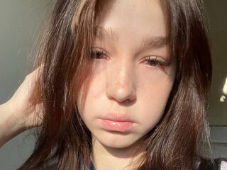free webcam chatroom AriFuhriman