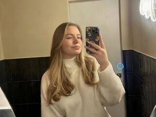 sex show online AryaThomas