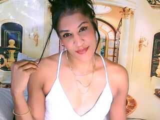 girl porn web cam AzzyGreene