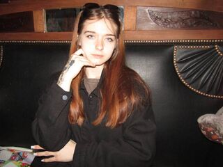 camgirl playing with dildo BarbaraGriswell