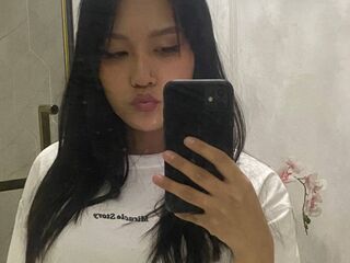 chat room photo BerniceMaguire