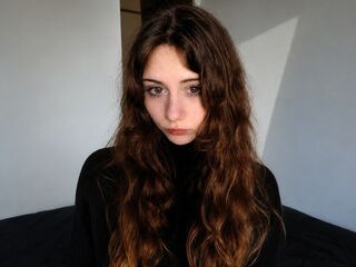 topless webcamgirl BertaDavila