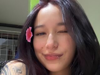 camgirl masturbating with sex toy CamiLewit