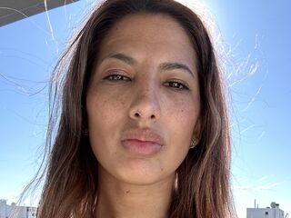 chatroom webcam photo CarisimaVictoria