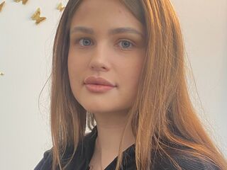 naked webcamgirl CasimiraTocco