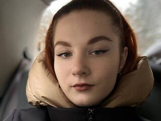 camgirl fingering pussy CaterinaSirpilla