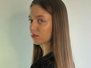 camwhore spreading pussy ChanellGawrys