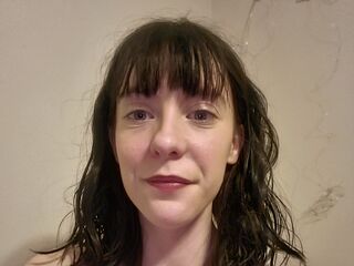 naughty camwhore CharlotteAnne