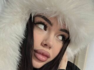 beautiful camgirl CherlynDarm