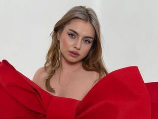 camgirl livesex ChloeHollyberry