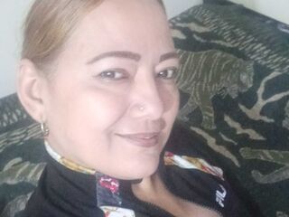 chat show ClauTaylor