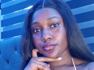 sexchat room ClaudiaModest