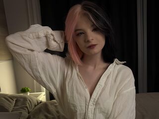 live strip tease show ClaudineKrentz