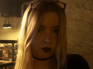 camwhore masturbating with sextoy CorrinKendig