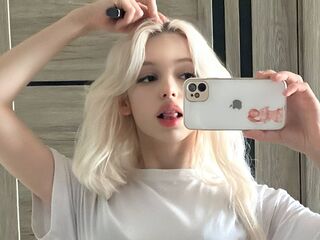 hot cam girl spreading pussy CourtneyAdamo