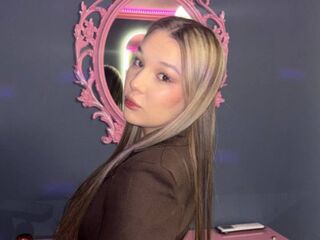 naked camgirl masturbating DarnellCalvani