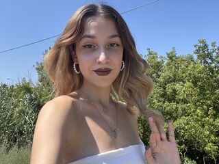 cam girl masturbating with dildo DarylEdwards