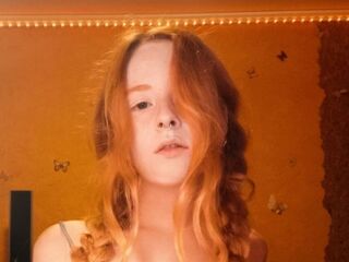 strip tease DeliaLashbrook