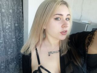 naughty DinahSalimas