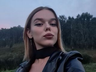 camgirl playing with sextoy EdinaAmos