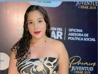 webcamgirl chat ElaMaxwell
